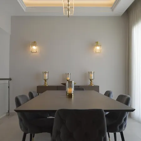 Villa Olymp Luxury House - Ultra Luxury Beachfront With Rooftop Lounge *