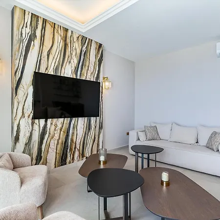 Olymp Luxury House - Ultra Luxury Beachfront With Rooftop Lounge *