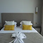 Olymp Luxury House - Ultra Luxury Beachfront With Rooftop Lounge Villa *
