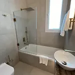 Olymp Luxury House - Ultra Luxury Beachfront With Rooftop Lounge Paphos
