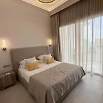 Villa Olymp Luxury House - Ultra Luxury Beachfront With Rooftop Lounge *