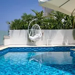 Villa Olymp Luxury House - Ultra Luxury Beachfront With Rooftop Lounge