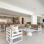 Olymp Luxury House - Ultra Luxury Beachfront With Rooftop Lounge Villa Paphos