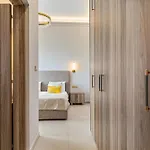 Olymp Luxury House - Ultra Luxury Beachfront With Rooftop Lounge Paphos
