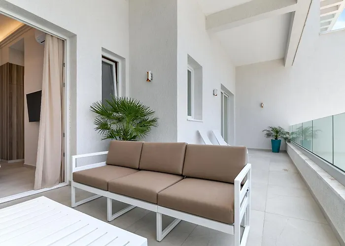 Olymp Luxury House Villa