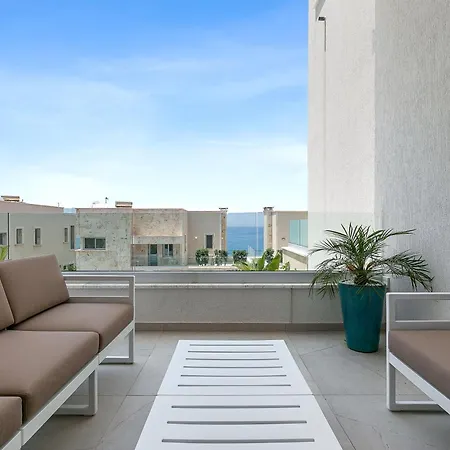 Villa Olymp Luxury House - Ultra Luxury Beachfront With Rooftop Lounge