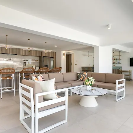 Olymp Luxury House - Ultra Luxury Beachfront With Rooftop Lounge Villa Paphos